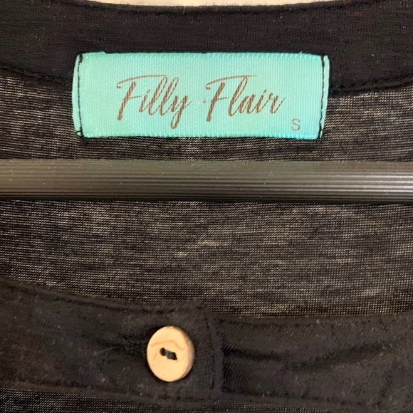 Filly Flair Black Keyhole Detail Top Lace Sleeve - Picture 3 of 8